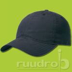 Een navy blauwe KingCap microfiber sport cap om te borduren