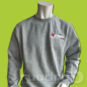 grijze sweater geborduurd met op de borst het logo van roy verheijen